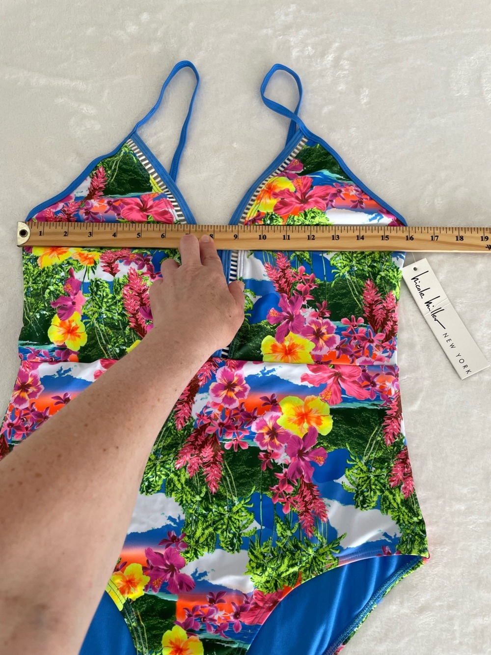 Nicole Miller New York Sz 12 Plunging Neckline One-Piece Swimsuit Hawaiian NWT - Picture 14 of 17